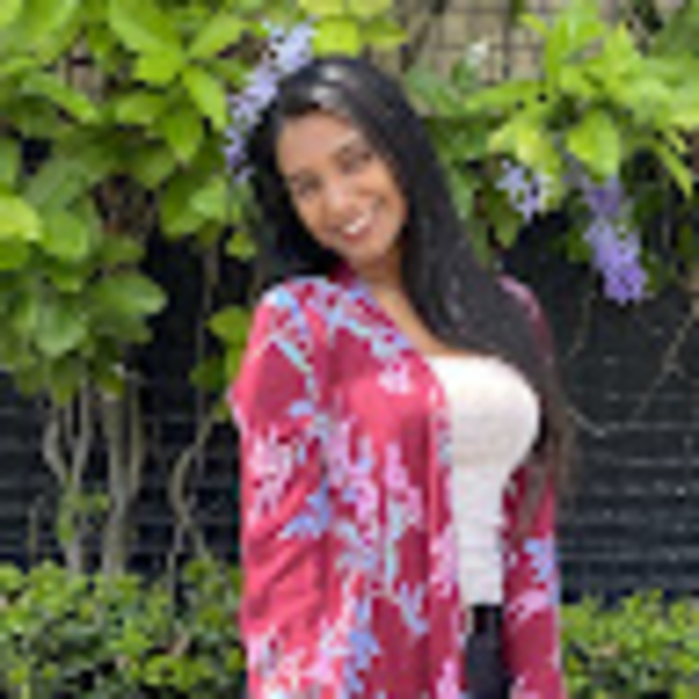 Meet your Posher, Lisha